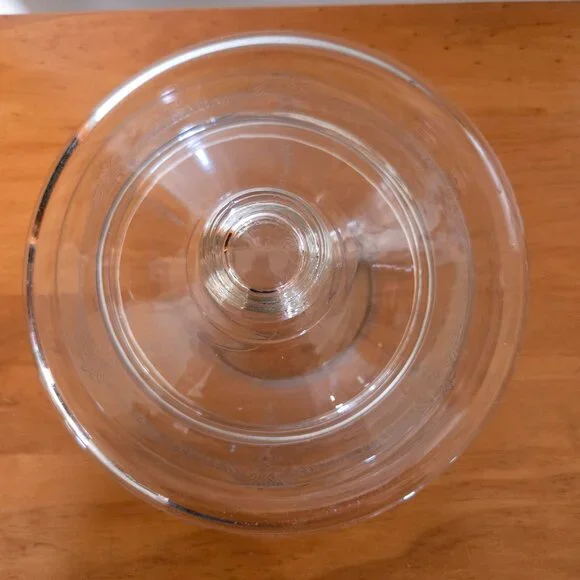 Vintage Medium Size Glass Bowl with Lid - Picture 6 of 9
